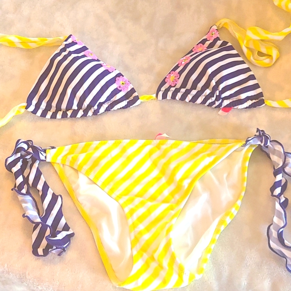 Victoria's secret bikini